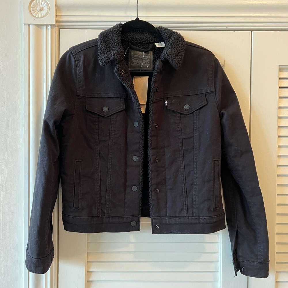 Levi's Sherpa trucker jean jacket in black